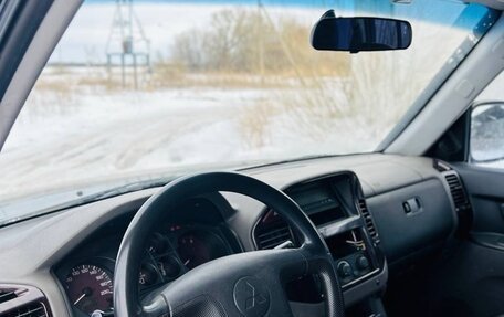 Mitsubishi Pajero III рестайлинг, 2000 год, 600 000 рублей, 13 фотография