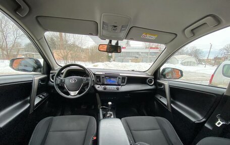 Toyota RAV4, 2018 год, 2 300 000 рублей, 7 фотография