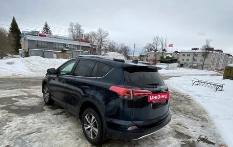 Toyota RAV4, 2018 год, 2 300 000 рублей, 6 фотография