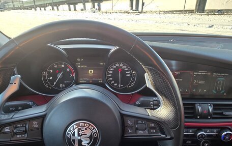 Alfa Romeo Giulia II, 2020 год, 2 100 000 рублей, 9 фотография