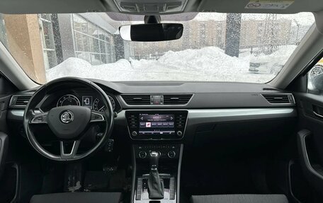 Skoda Superb III рестайлинг, 2018 год, 1 810 000 рублей, 5 фотография