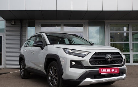 Toyota RAV4, 2025 год, 4 450 000 рублей, 3 фотография