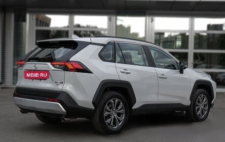 Toyota RAV4, 2025 год, 4 450 000 рублей, 6 фотография