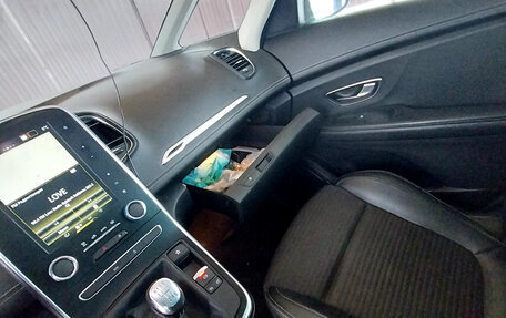 Renault Scenic IV, 2018 год, 1 600 000 рублей, 12 фотография