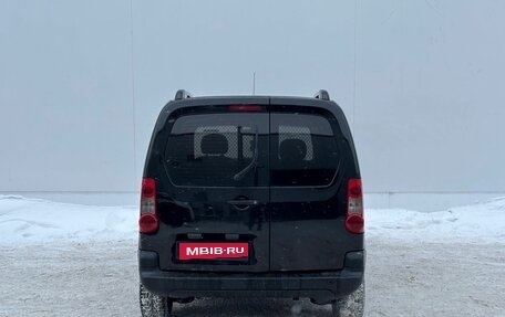 Peugeot Partner II рестайлинг 2, 2011 год, 555 000 рублей, 6 фотография