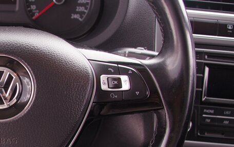 Volkswagen Polo VI (EU Market), 2016 год, 879 000 рублей, 13 фотография