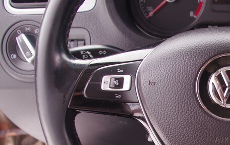 Volkswagen Polo VI (EU Market), 2016 год, 879 000 рублей, 12 фотография