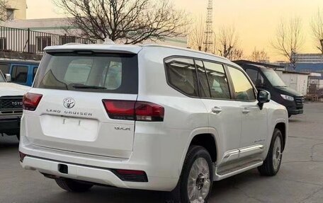 Toyota Land Cruiser, 2025 год, 6 фотография