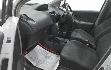 Toyota Vitz, 2009 год, 629 000 рублей, 10 фотография