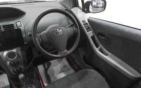 Toyota Vitz, 2009 год, 629 000 рублей, 15 фотография