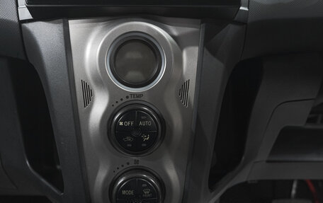 Toyota Vitz, 2009 год, 629 000 рублей, 20 фотография