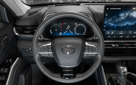 Toyota Highlander, 2025 год, 5 525 000 рублей, 13 фотография