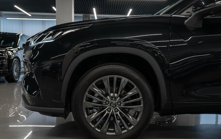 Toyota Highlander, 2025 год, 5 525 000 рублей, 29 фотография