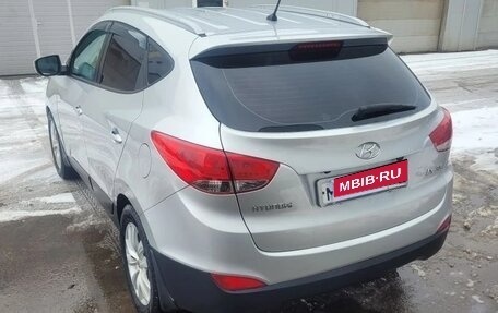 Hyundai ix35 I рестайлинг, 2012 год, 985 000 рублей, 8 фотография