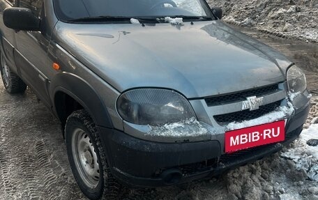 Chevrolet Niva I рестайлинг, 2009 год, 359 000 рублей, 1 фотография