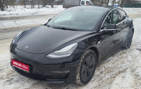 Tesla Model 3 I, 2019 год, 2 390 000 рублей, 1 фотография