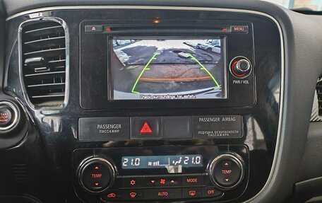 Mitsubishi Outlander III рестайлинг 3, 2014 год, 1 500 000 рублей, 21 фотография