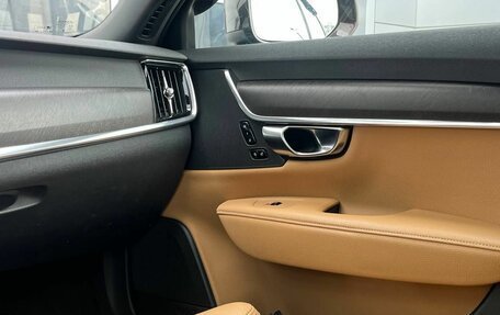 Volvo V90 Cross Country I рестайлинг, 2019 год, 2 660 000 рублей, 14 фотография