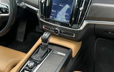 Volvo V90 Cross Country I рестайлинг, 2019 год, 2 660 000 рублей, 16 фотография