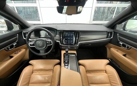 Volvo V90 Cross Country I рестайлинг, 2019 год, 2 660 000 рублей, 10 фотография