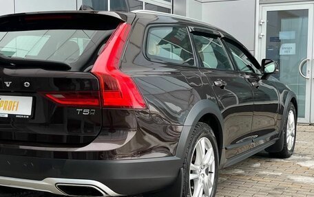 Volvo V90 Cross Country I рестайлинг, 2019 год, 2 660 000 рублей, 26 фотография