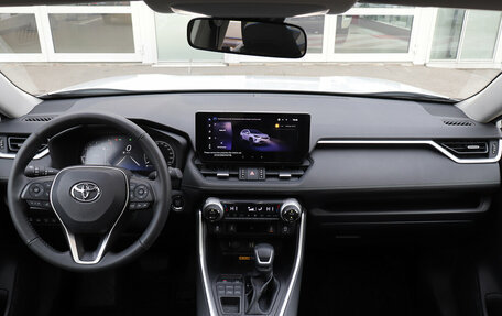 Toyota RAV4, 2025 год, 4 550 000 рублей, 18 фотография