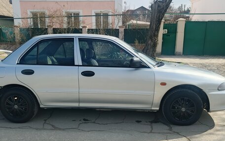 Mitsubishi Lancer VII, 1992 год, 175 000 рублей, 2 фотография