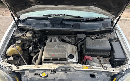 Toyota Harrier, 2000 год, 750 000 рублей, 8 фотография