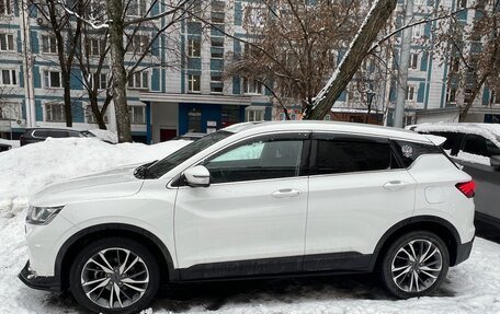 Geely Coolray I, 2021 год, 1 550 000 рублей, 3 фотография