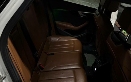 Audi A4, 2019 год, 2 290 000 рублей, 7 фотография