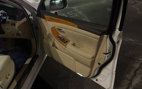 Toyota Crown Majesta, 2006 год, 1 999 990 рублей, 19 фотография