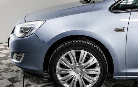 Opel Astra J, 2011 год, 650 000 рублей, 6 фотография