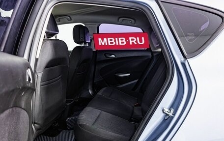 Opel Astra J, 2011 год, 650 000 рублей, 11 фотография