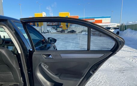 Volkswagen Jetta VI, 2013 год, 990 000 рублей, 10 фотография