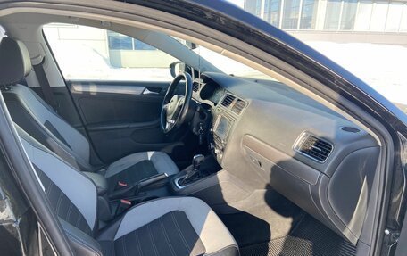 Volkswagen Jetta VI, 2013 год, 990 000 рублей, 9 фотография