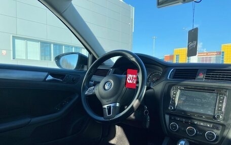 Volkswagen Jetta VI, 2013 год, 990 000 рублей, 27 фотография