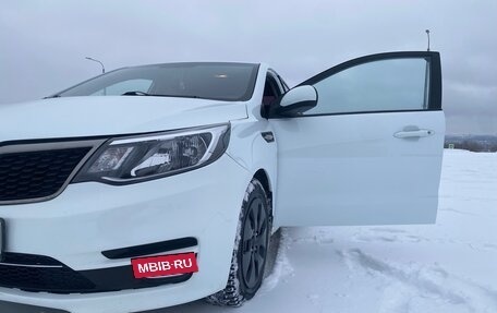 KIA Rio III рестайлинг, 2016 год, 1 050 000 рублей, 2 фотография