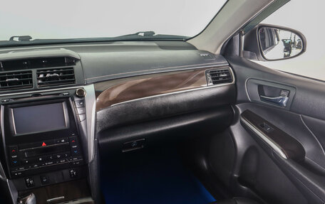 Toyota Camry, 2018 год, 1 879 000 рублей, 15 фотография