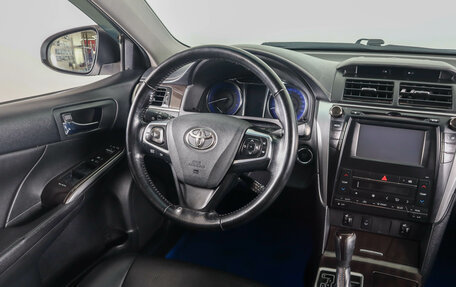 Toyota Camry, 2018 год, 1 879 000 рублей, 13 фотография