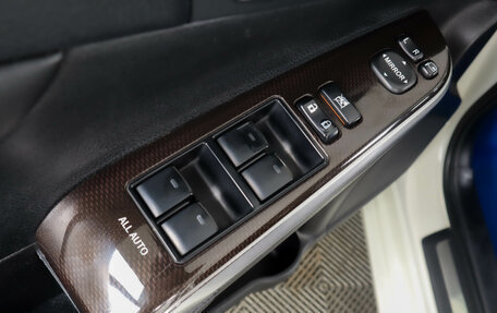 Toyota Camry, 2018 год, 1 879 000 рублей, 24 фотография