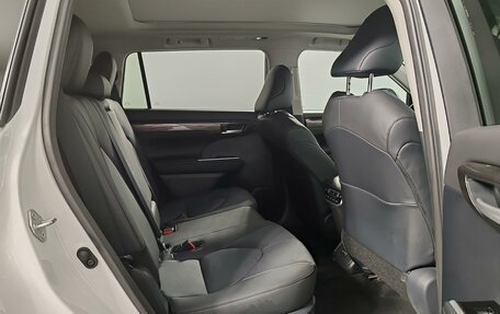 Toyota Highlander, 2025 год, 6 150 000 рублей, 6 фотография