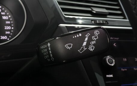 Volkswagen Tiguan II, 2020 год, 3 299 000 рублей, 16 фотография