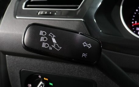 Volkswagen Tiguan II, 2020 год, 3 299 000 рублей, 13 фотография