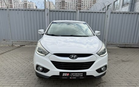 Hyundai ix35 I рестайлинг, 2013 год, 1 490 000 рублей, 2 фотография