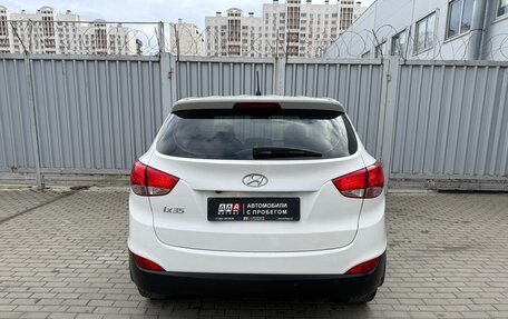 Hyundai ix35 I рестайлинг, 2013 год, 1 490 000 рублей, 6 фотография