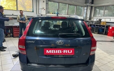 KIA cee'd I рестайлинг, 2010 год, 990 000 рублей, 15 фотография