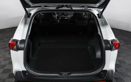 Toyota RAV4, 2024 год, 4 069 000 рублей, 10 фотография