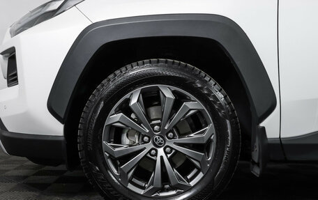 Toyota RAV4, 2024 год, 4 069 000 рублей, 28 фотография