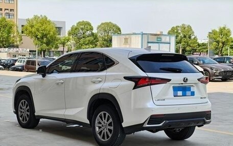 Lexus NX I, 2021 год, 2 750 001 рублей, 6 фотография