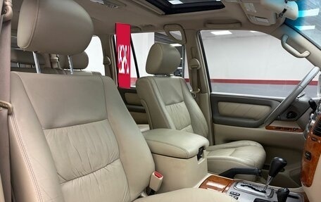 Toyota Land Cruiser 100 рестайлинг 2, 2003 год, 3 999 900 рублей, 21 фотография